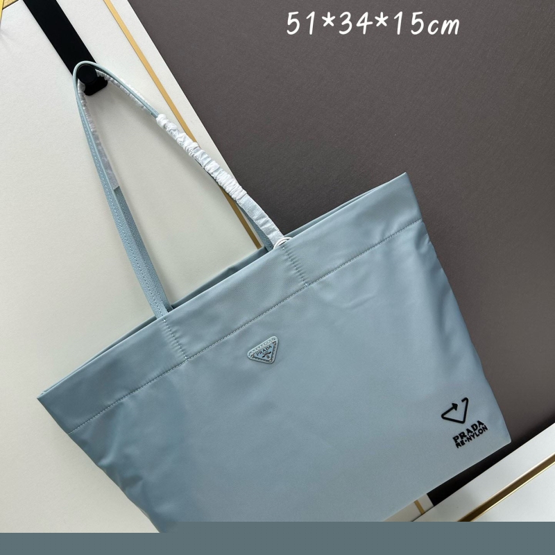 Pra*a shopping bags